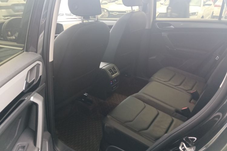 大众 探岳 2022款 330TSI 两驱豪华智联版中控内饰21