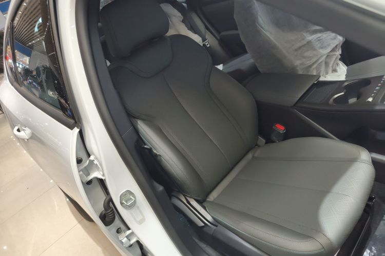 比亚迪 秦PLUS 2025款 DM-i 智驾版 128KM进取型局部细节41