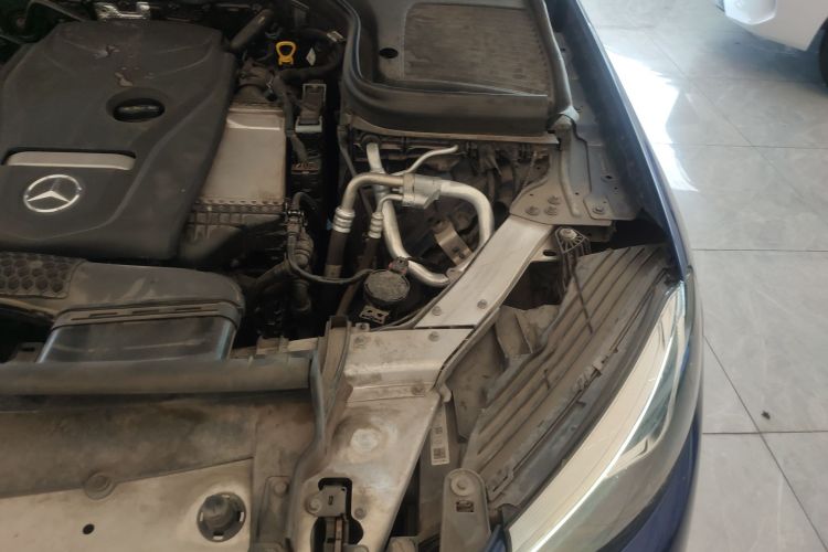 奔驰GLC 2018款 GLC 260 4MATIC 动感型局部细节9007