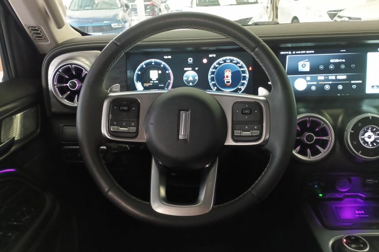 坦克300 2021款 越野版 2.0T 征服者局部细节13