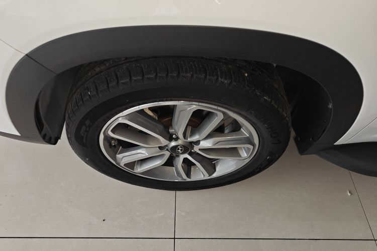 北京现代ix35 2019款 2.0L 自动两驱智勇·畅享版 国V车身外观6007