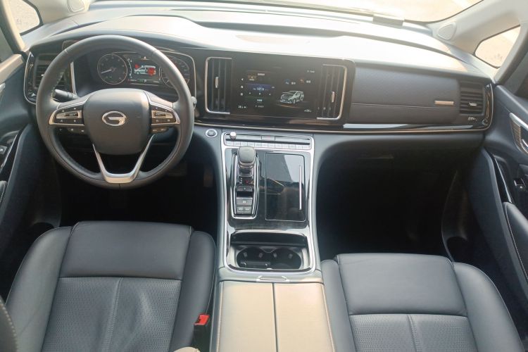 广汽传祺 传祺M8 2021款 领秀系列 390T 尊享版中控内饰12