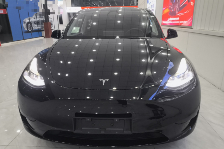 特斯拉 Model Y 2023款 后轮驱动版车身外观6001