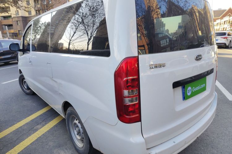 江淮瑞风 瑞风M3 2023款 PLUS 1.5T 5/7座经典版车身外观6003