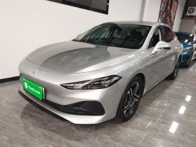 荣威D7 2023款 DMH 125km 旗舰版