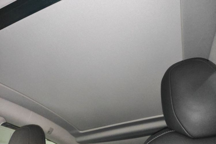 特斯拉 Model Y 2022款 后轮驱动版局部细节22