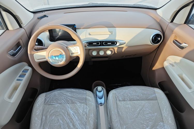 五菱汽车 宏光MINIEV 2025款 四门版 进阶款中控内饰12