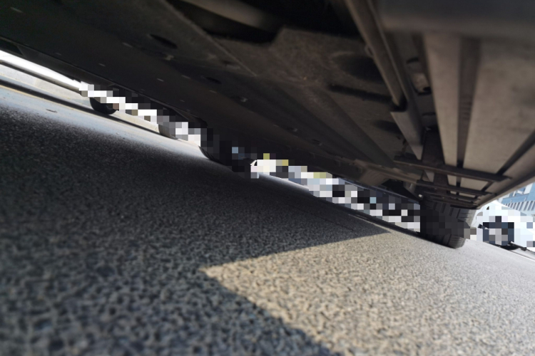 理想汽车 理想ONE 2021款 增程6座版局部细节9004