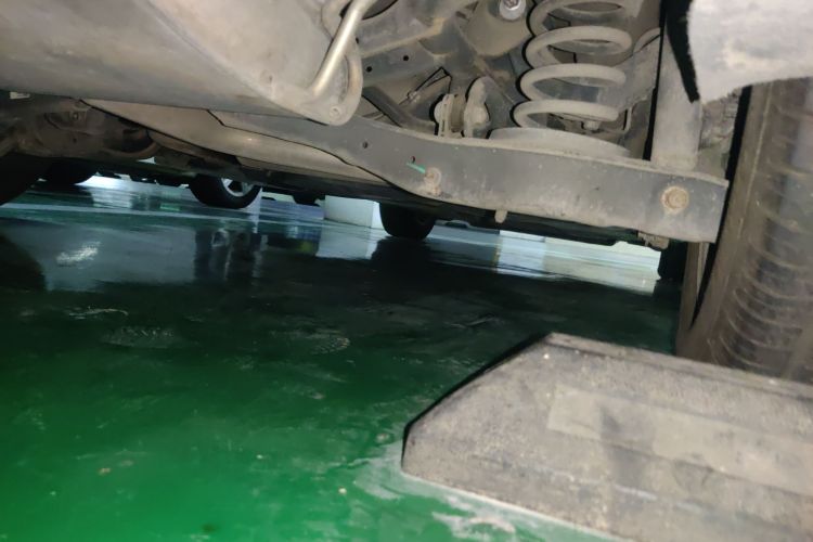 大众 2018款 途安L 280TSI DSG风尚版 7座 国V局部细节9002