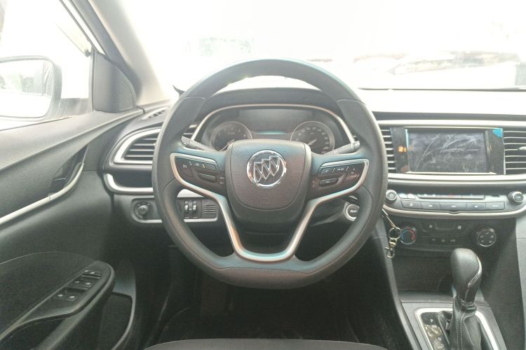 别克 英朗 2021款 改款 典范 1.5L 自动精英型局部细节13