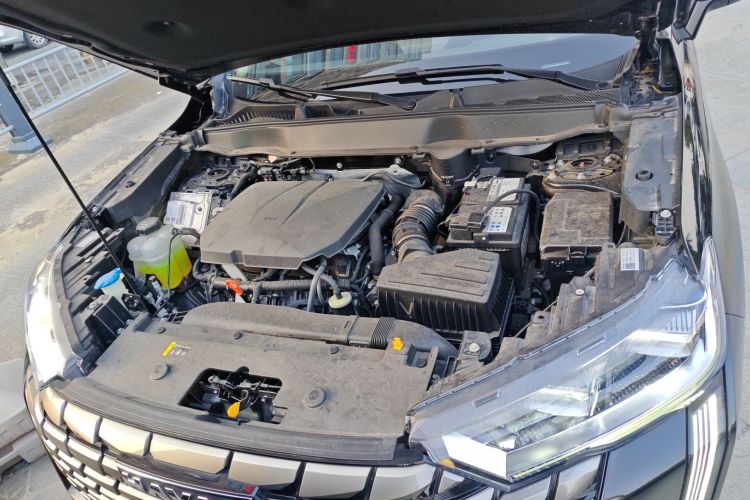 哈弗H6 2024款 2.0T 两驱Max机舱底盘24