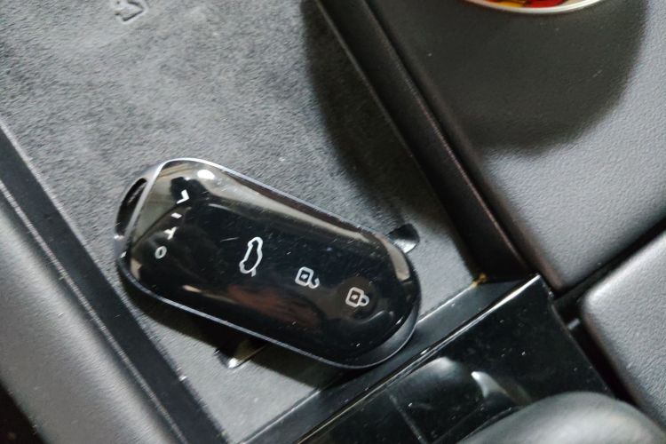 鸿蒙智行 问界M5 2022款 增程四驱旗舰版中控内饰11