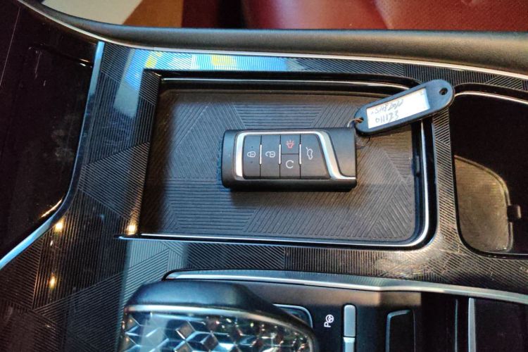 广汽传祺 传祺GS4 PLUS 2022款 390T 自动星际版中控内饰11