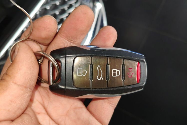 哈弗H6 2021款 第三代 1.5T 自动两驱Max中控内饰11