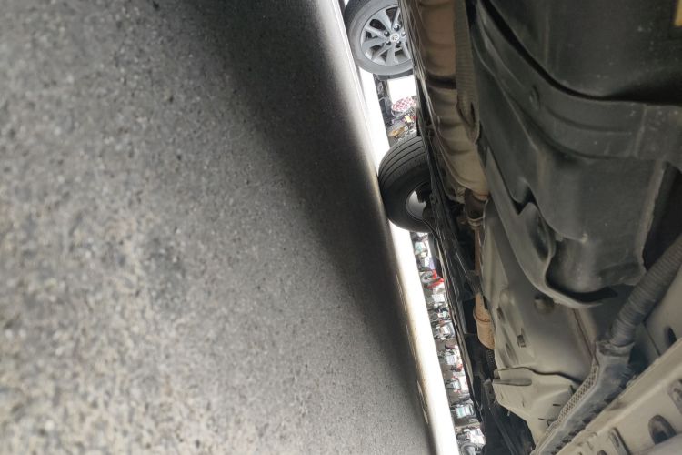 Jeep 大切诺基(进口) 2014款 3.6L 精英导航版局部细节9002