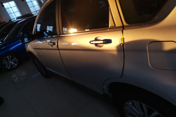 哈弗H6 2017款 蓝标 运动版 1.5T 自动两驱豪华型车身外观4