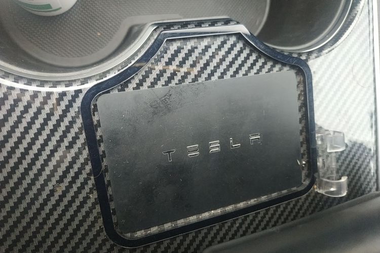 特斯拉 Model 3(进口) 2019款 长续航全轮驱动版中控内饰7001