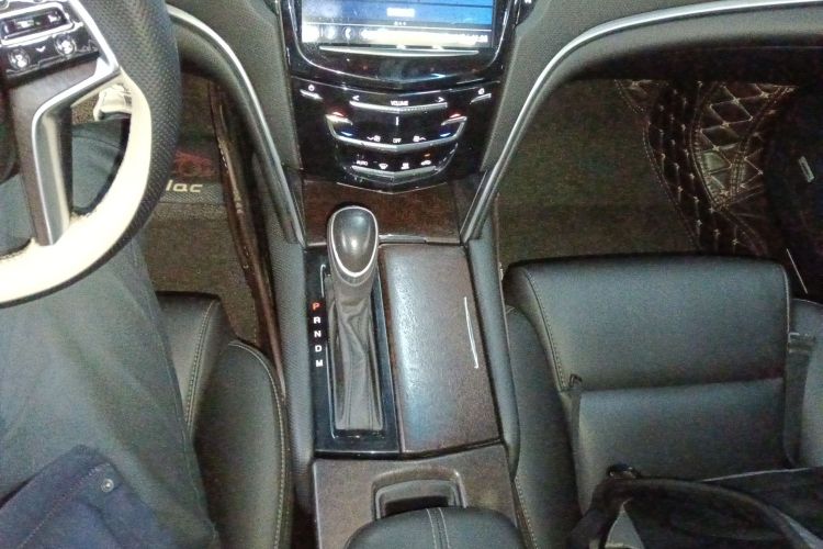 凯迪拉克XTS 2018款 28T 技术型中控内饰18