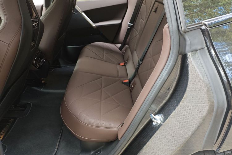 宝马iX 2022款 xDrive40中控内饰7004