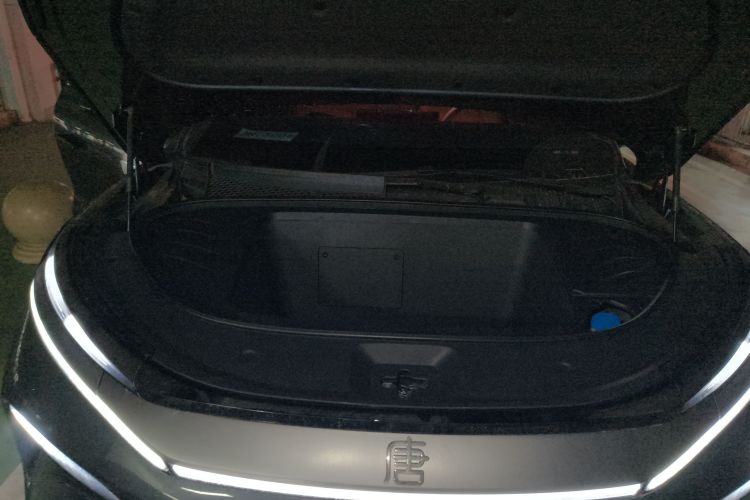 比亚迪 唐L 2025款 EV 670KM激光雷达尊享型局部细节24