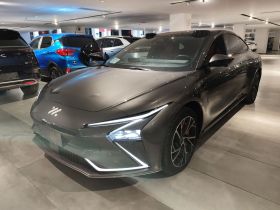 智己汽车 智己L7 2022款 Dynamic