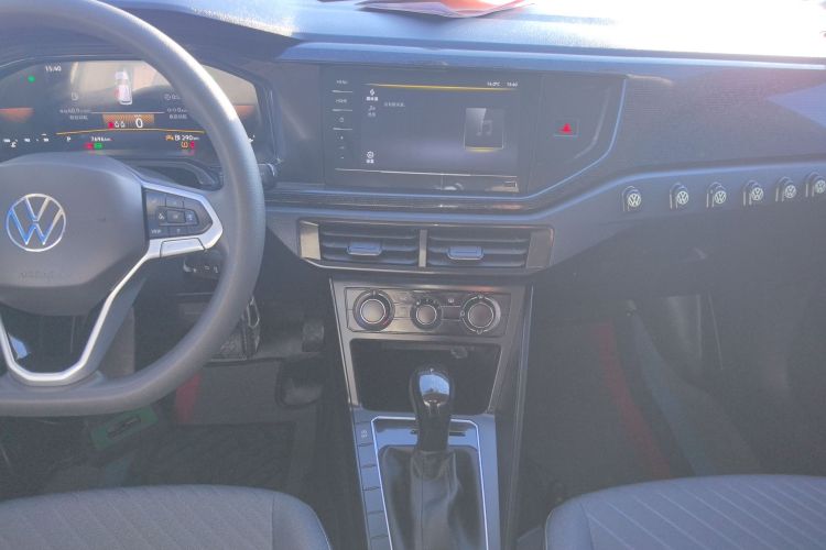 大众 朗逸 2023款 新锐 1.5L 自动出众新逸版中控内饰16