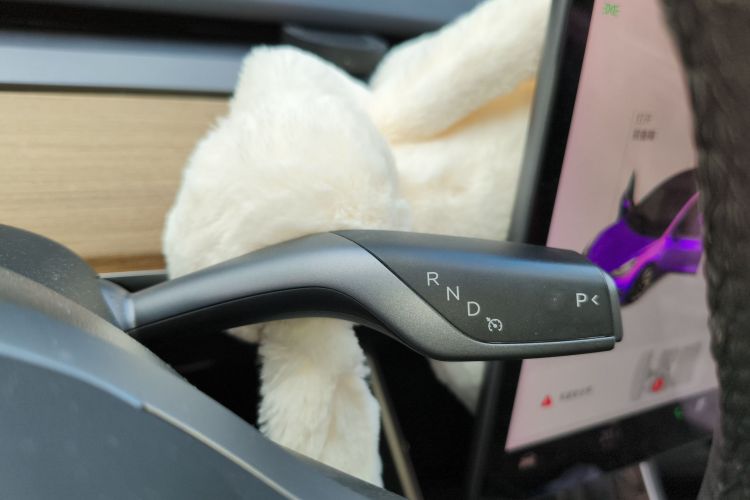 特斯拉 Model 3 2019款 标准续航后驱升级版中控内饰18