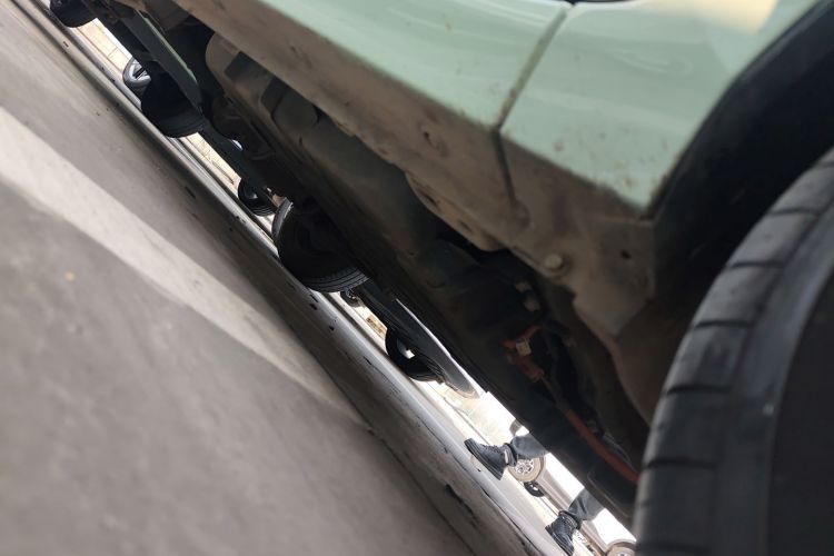 五菱汽车 宏光MINIEV 2021款 马卡龙臻享款 三元锂局部细节9001