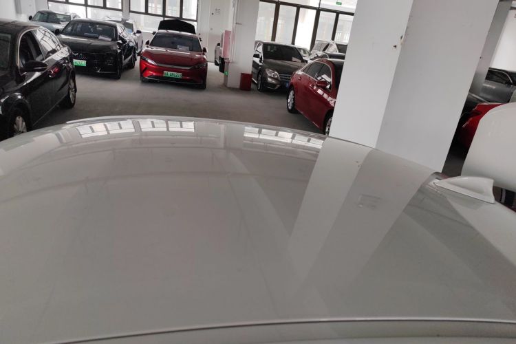 宝马1系 2019款 118i 时尚型车身外观57