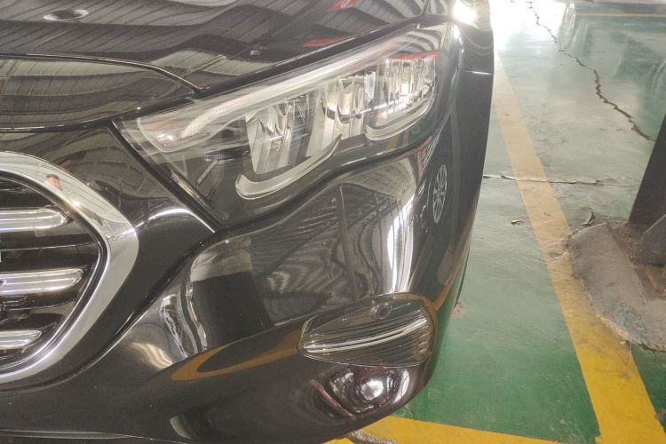 奔驰E级 2024款 改款 E 300 L 时尚型局部细节36