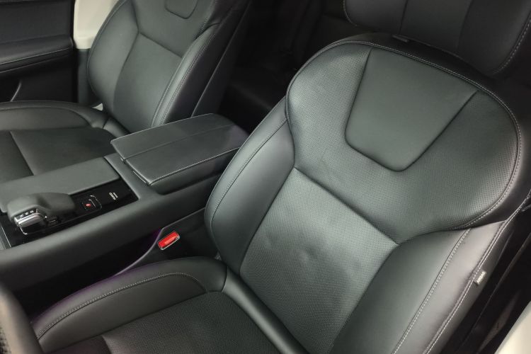 鸿蒙智行 问界M5 2022款 增程后驱标准版中控内饰19