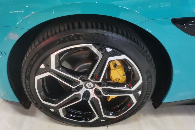 小米汽车 小米SU7 2024款 四驱Max创始版车身外观6007