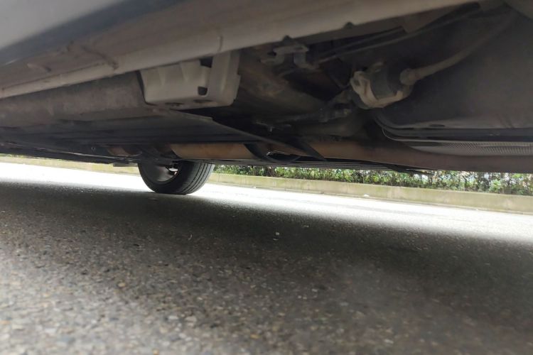 领克06 2020款 1.5T 耀Halo局部细节9003