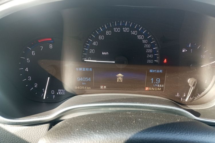 凯迪拉克SRX 2015款 3.0L 舒适型中控内饰14