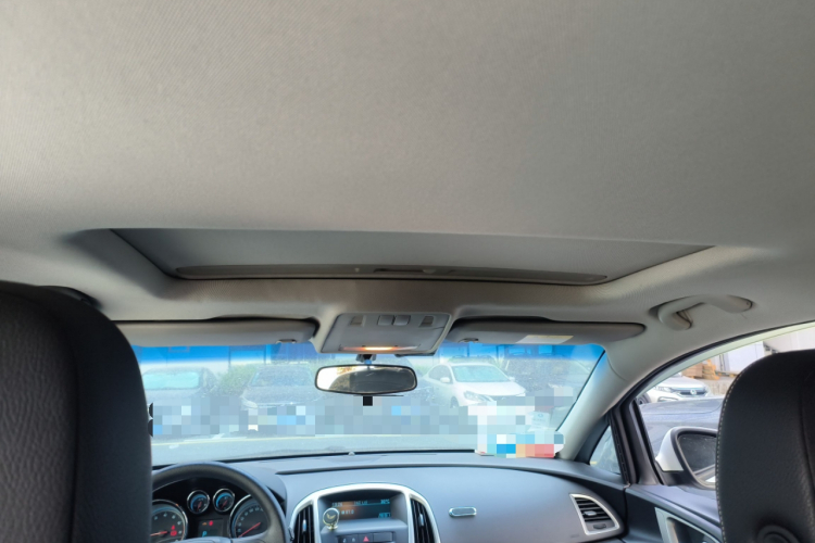 别克 英朗 2014款 XT 1.6L 自动时尚版局部细节22