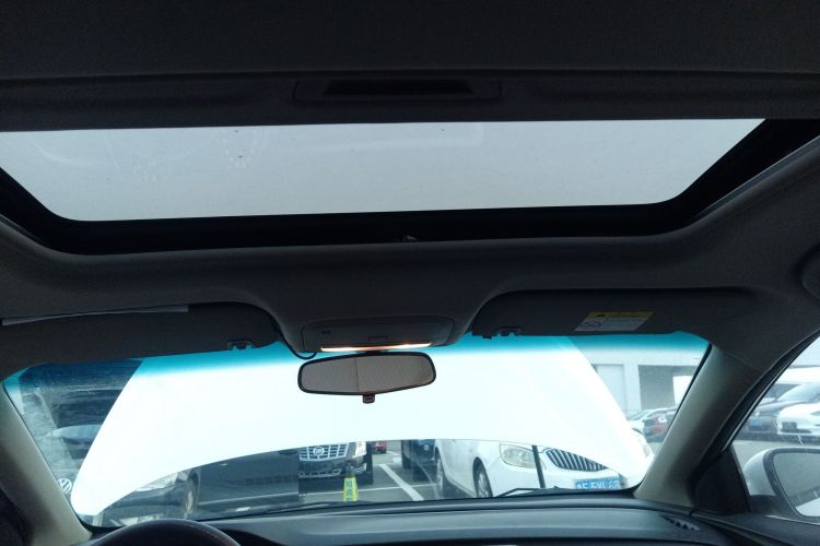 别克 英朗 2015款 18T 双离合精英型局部细节22