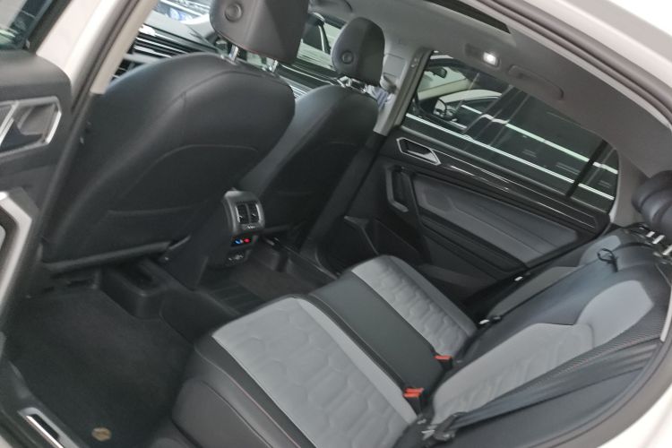 大众 途观X 2022款 330TSI 两驱旗舰版中控内饰7004