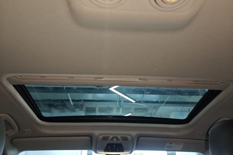 宝马3系 2019款 320Li M运动套装局部细节22