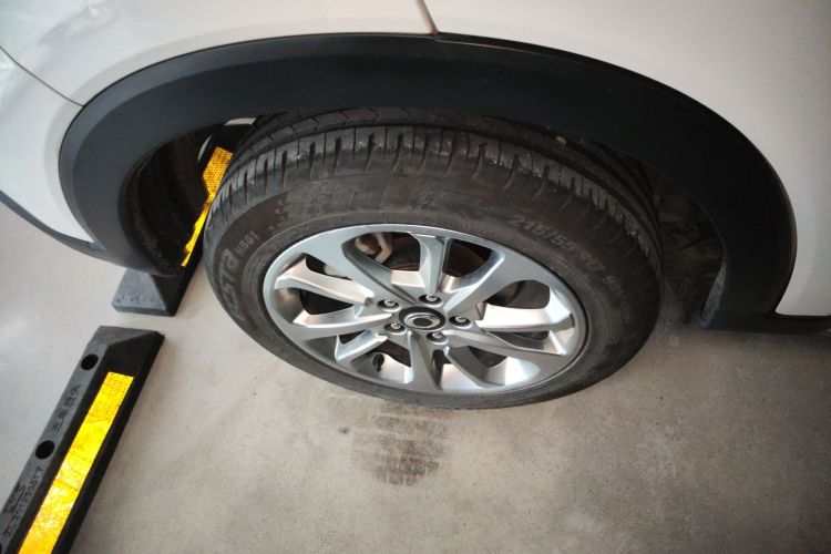 思铭 东风本田X-NV 2020款 电掣版车身外观6008