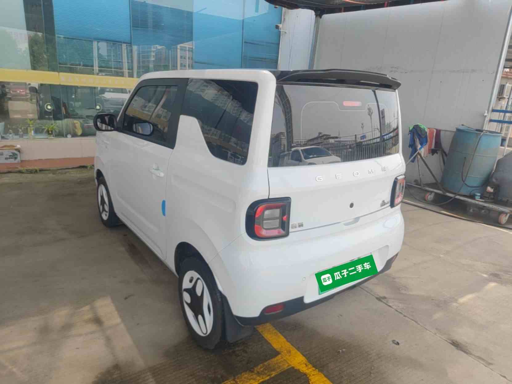 吉利银河 2025款 熊猫mini 210km 元气熊(3)