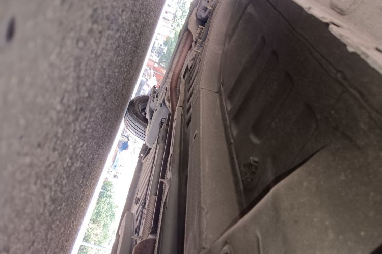 雪铁龙 爱丽舍 2018款 改款 1.6L 手动时尚型局部细节9001