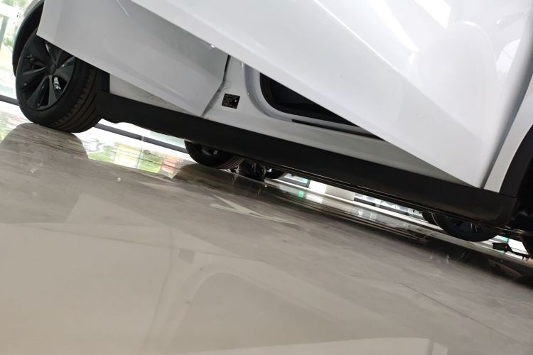 特斯拉 Model Y 2023款 后轮驱动版局部细节9001