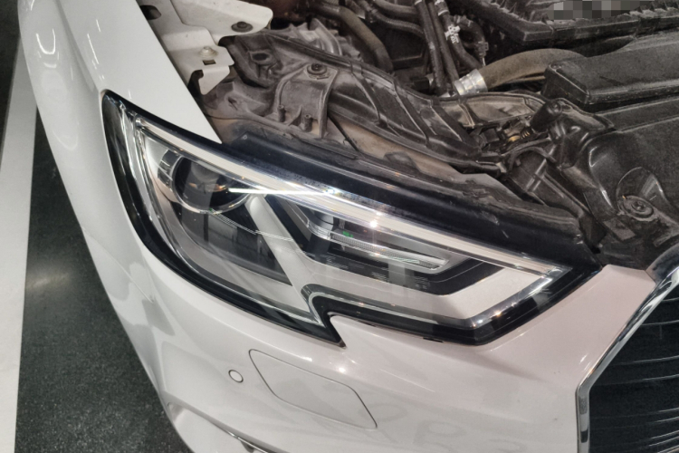 奥迪A3 2018款 30周年年型 Limousine 35 TFSI 时尚型车身外观6006