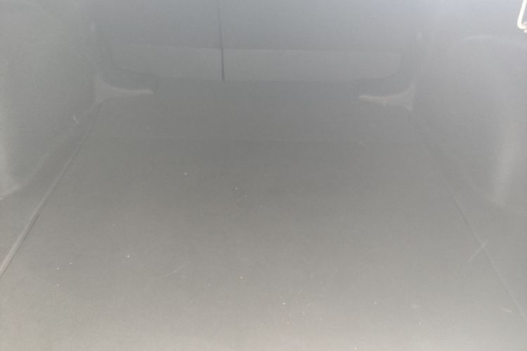 丰田 雷凌 2023款 TNGA 1.5L CVT进取版机舱底盘23