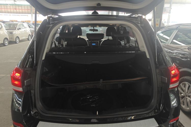 哈弗H6 2017款 蓝标 运动版 1.5T 手动两驱精英型机舱底盘23