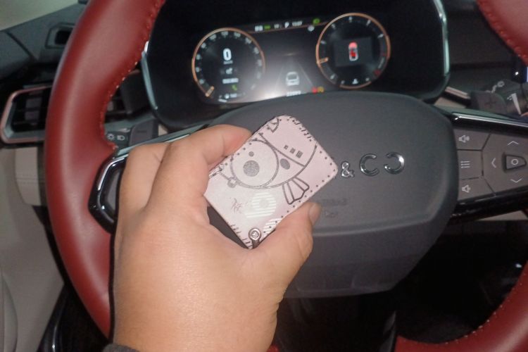 领克06 2023款 Remix 1.5T Shero中控内饰7001