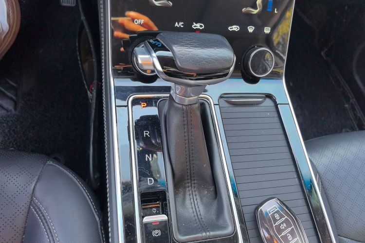 捷途X90 2020款 1.5T DCT影智版 5座中控内饰18