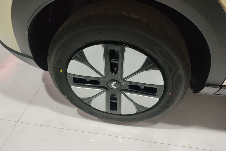 五菱汽车 缤果S 2025款 325km 尊享款车身外观6002