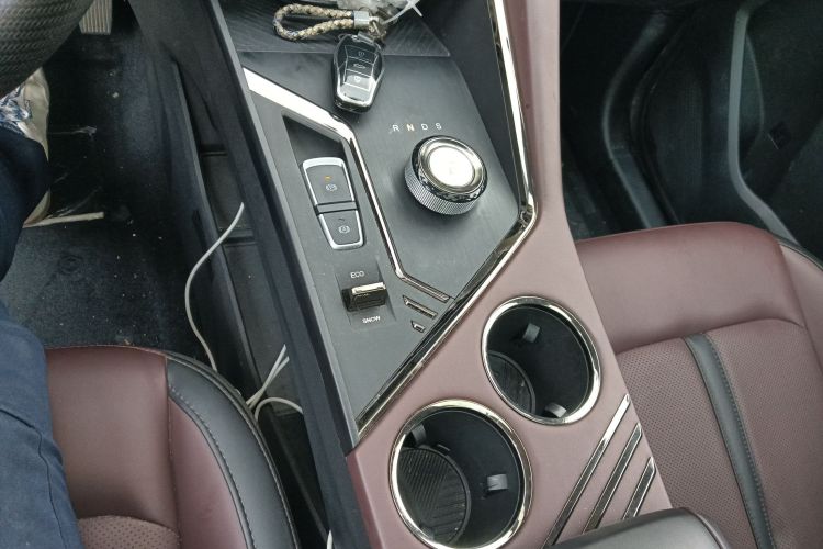 思皓X8 PLUS 2023款 1.5TGDI DCT智享版 7座局部细节18