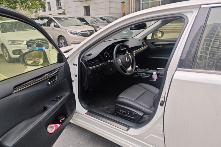 雷克萨斯ES 2014款 250 舒适版中控内饰7003